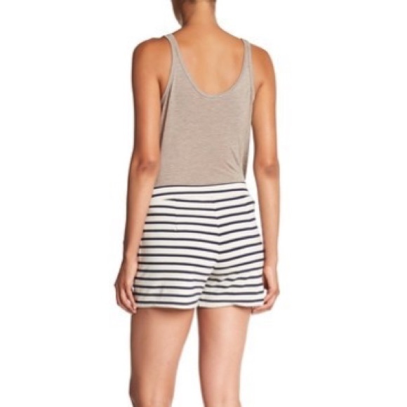 THREE DOTS | Double Face Terry Striped Shorts - Picture 2 of 7